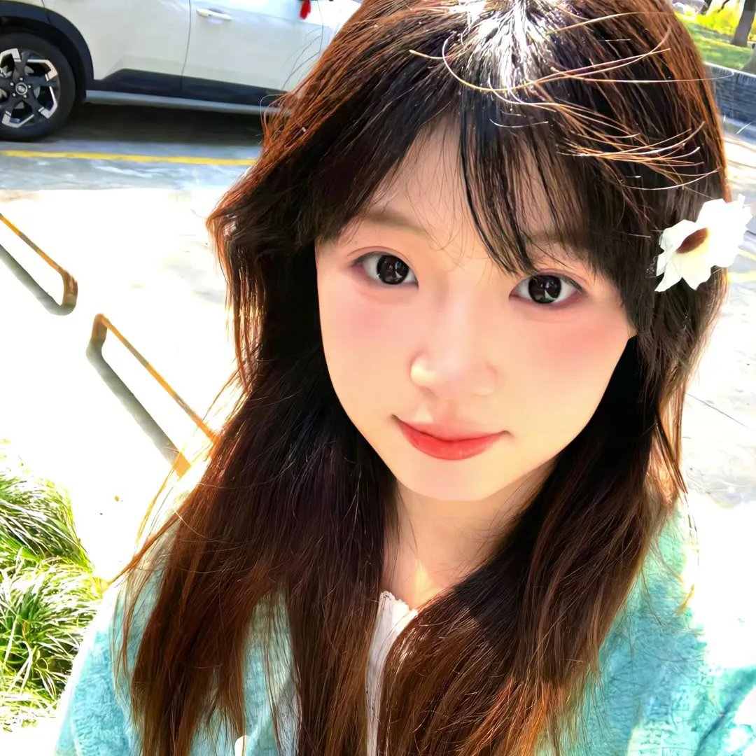 犹在镜中